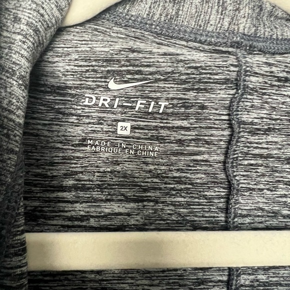 Nike DriFit Open Front Top - Picture 2 of 6